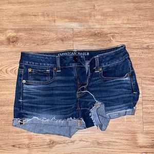 American eagle super stretch jean shorts size 4
